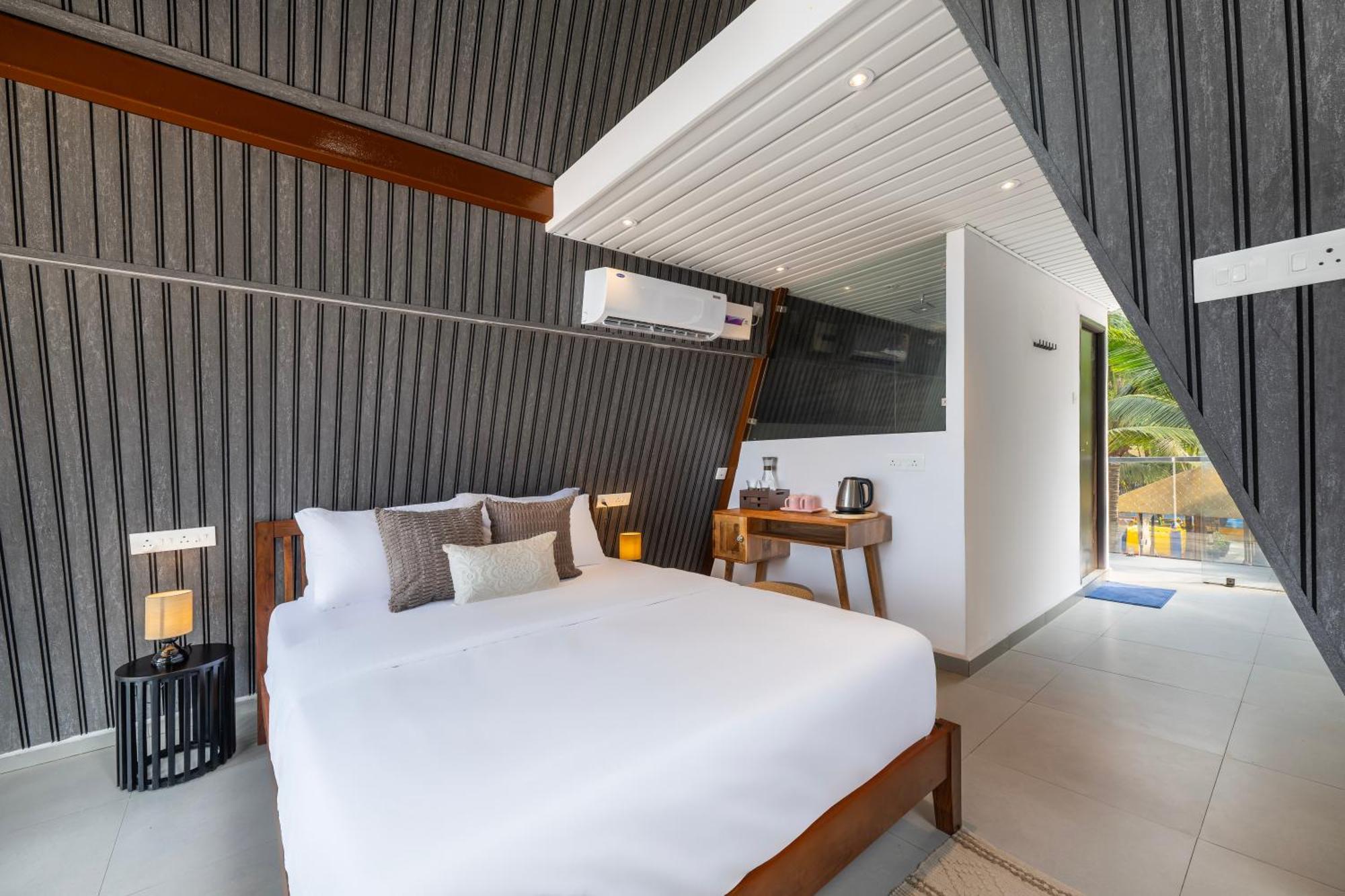 The Rose Goa Beach Resort أغوندا المظهر الخارجي الصورة