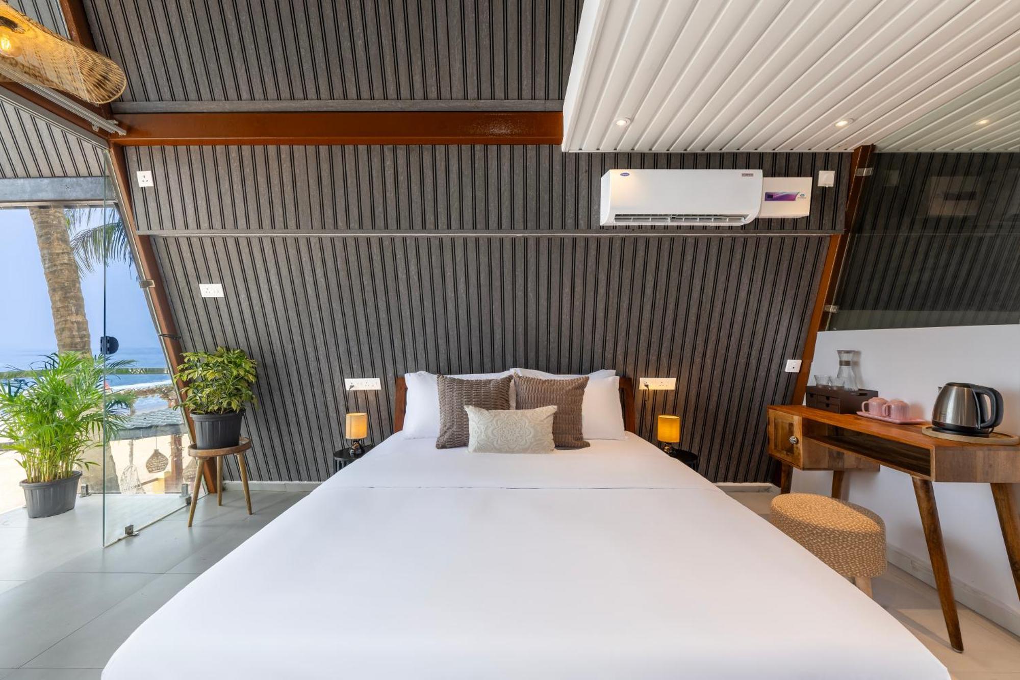 The Rose Goa Beach Resort أغوندا المظهر الخارجي الصورة