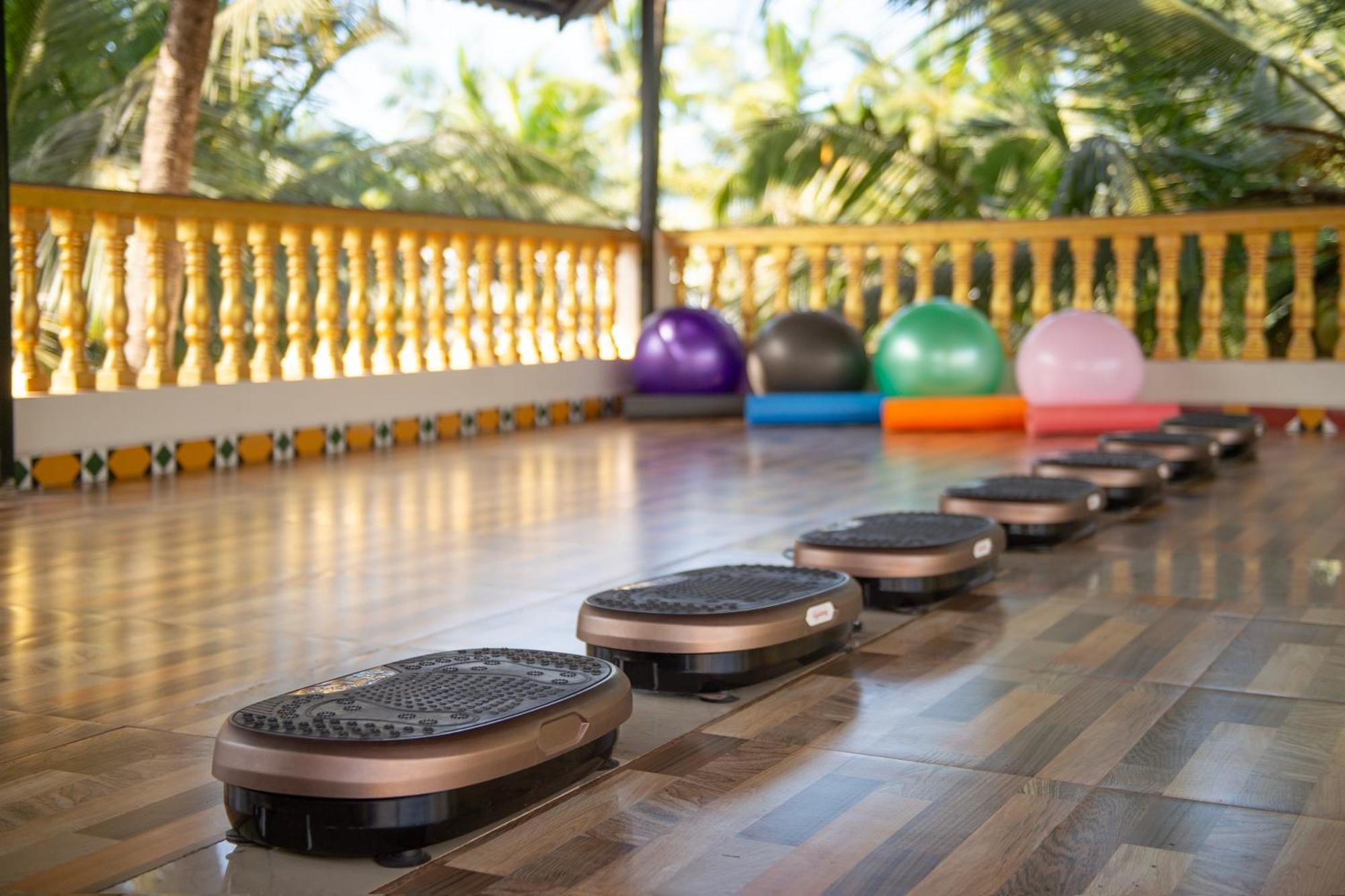 The Rose Goa Beach Resort أغوندا المظهر الخارجي الصورة