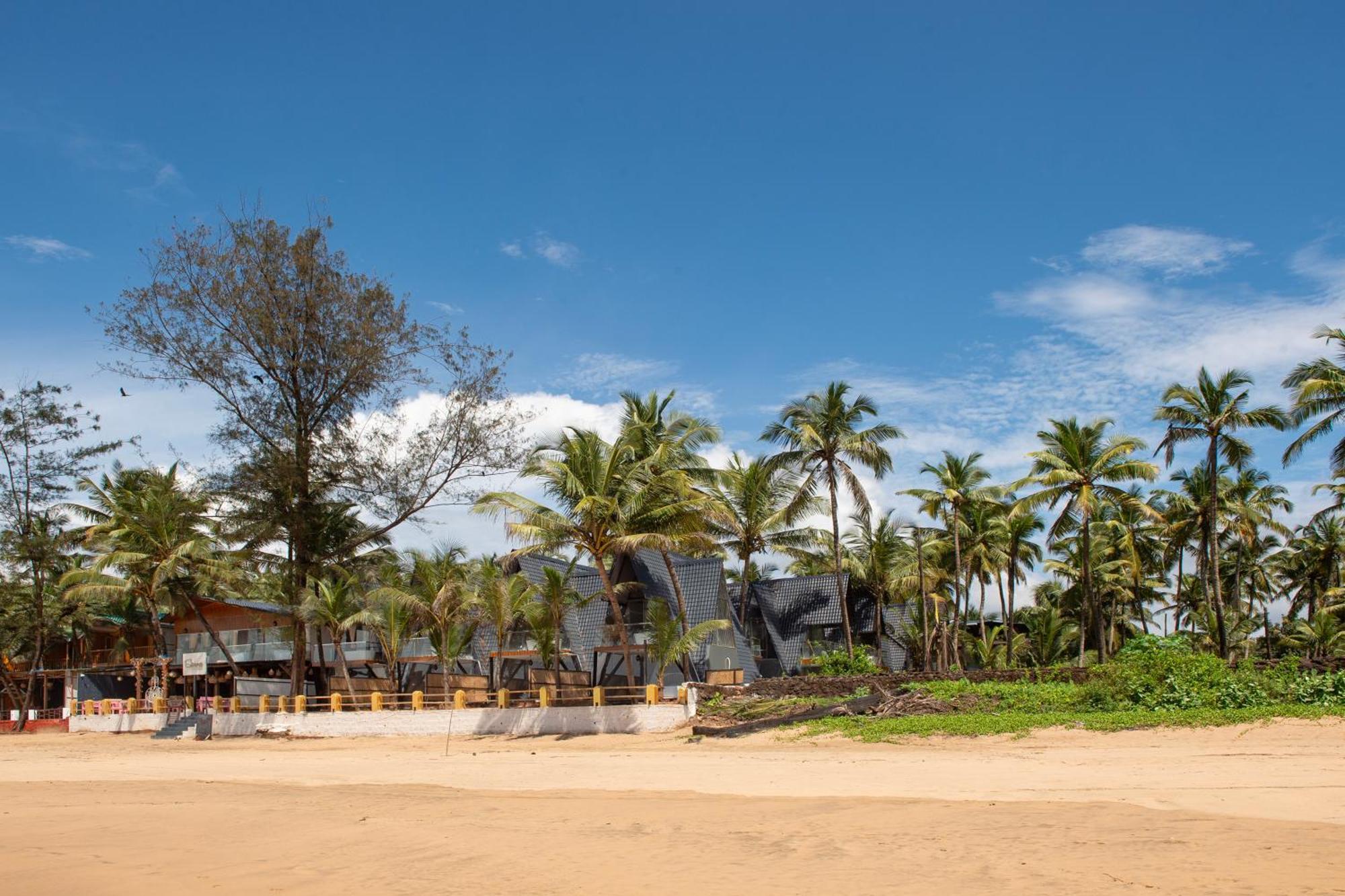 The Rose Goa Beach Resort أغوندا المظهر الخارجي الصورة